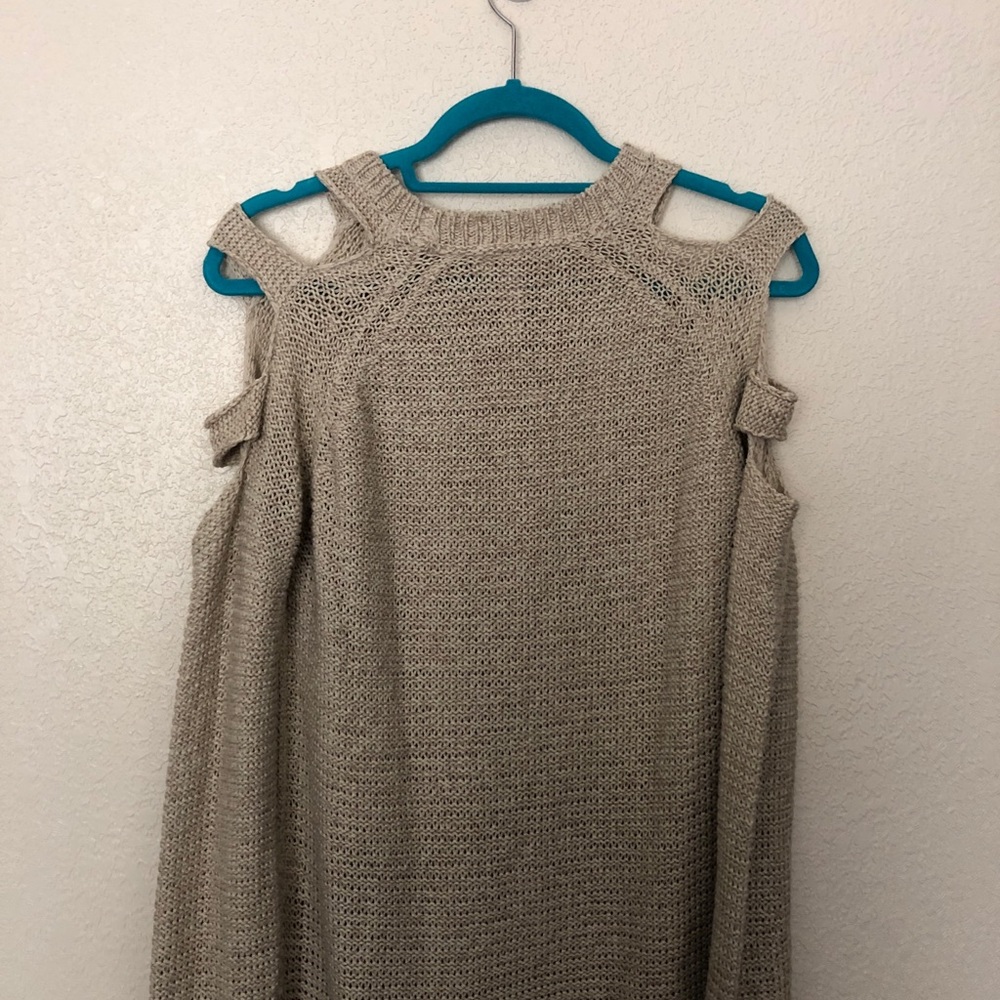 Sweater - Picture 2 of 2
